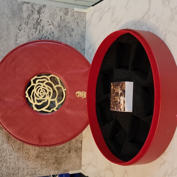 Rare The Ritz-Carlton Tianjin China Tea collection box - Picture 7 of 9